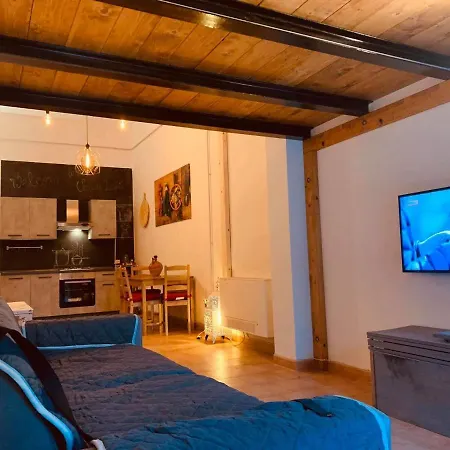 Urban Loft شقة مانشانو